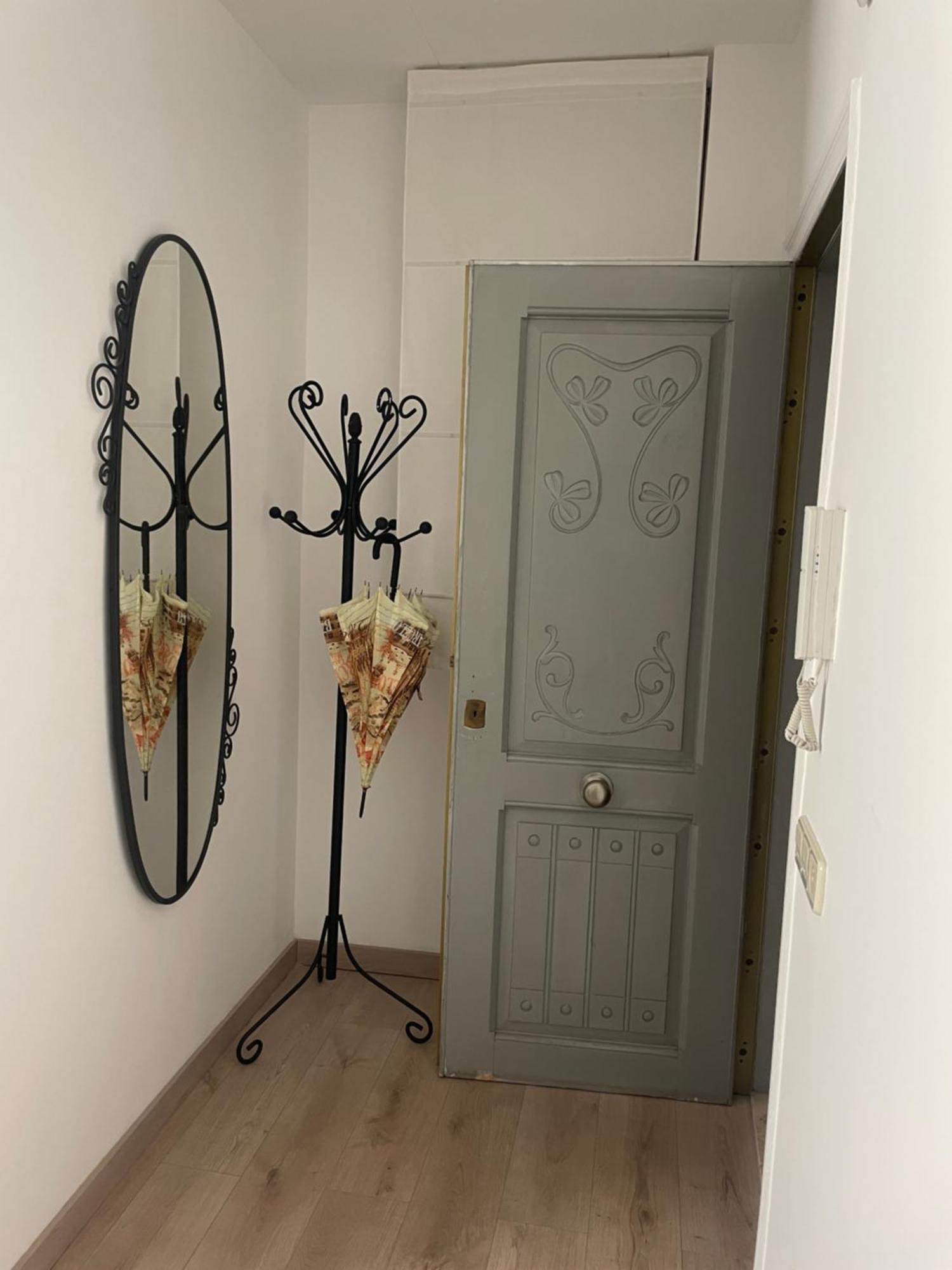 Apartamentos Barcelona - Iberia Buitenkant foto