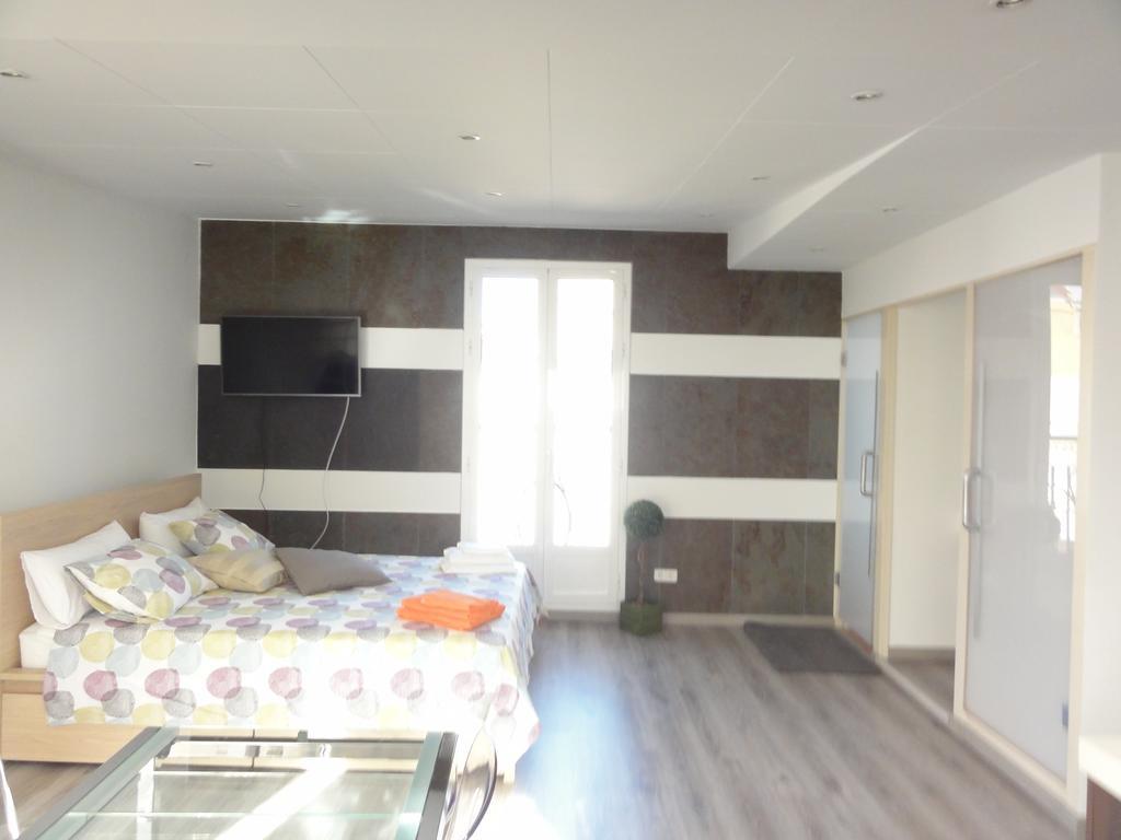 Apartamentos Barcelona - Iberia Buitenkant foto
